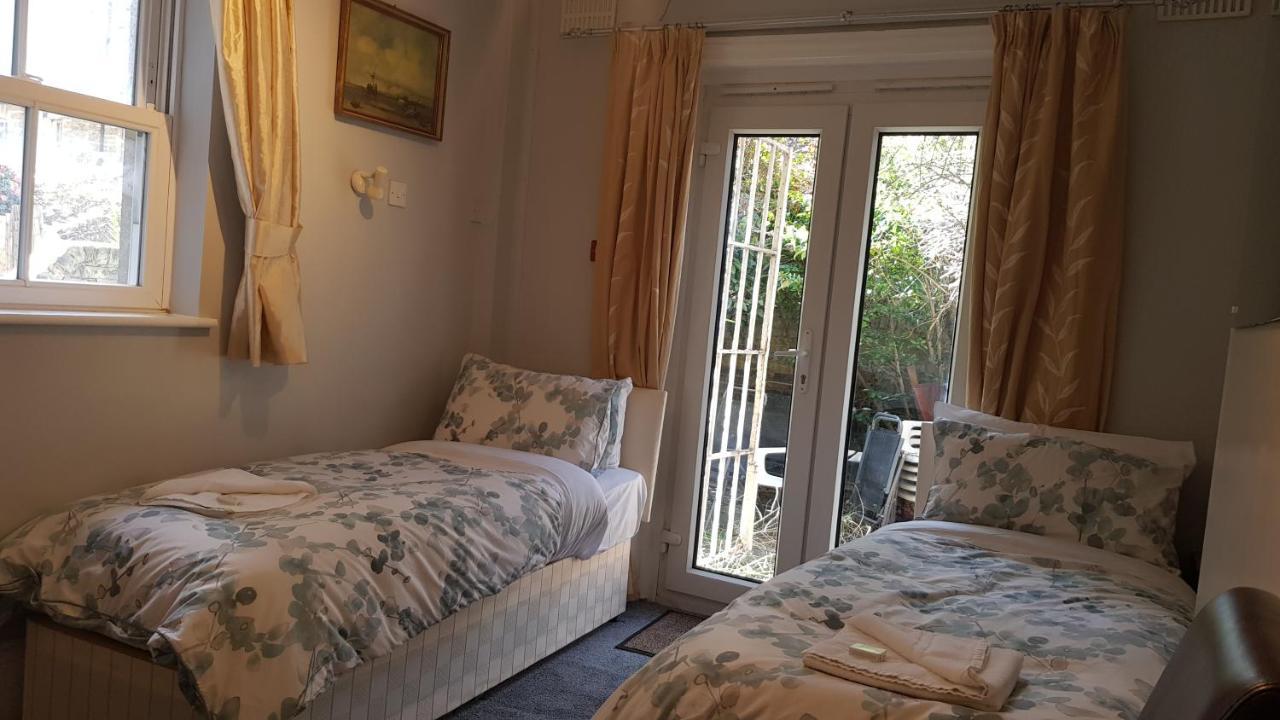 Oakley Hotel Londyn Zewnętrze zdjęcie